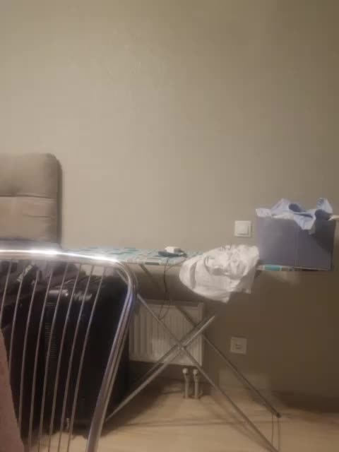 Kira183 Adult Chat August 27, 2025