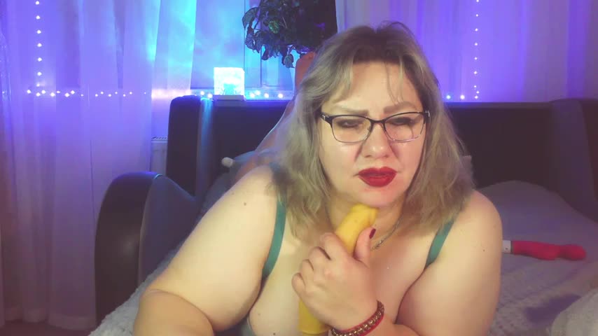 AngelinaGlam Adult Chat August 27, 2025