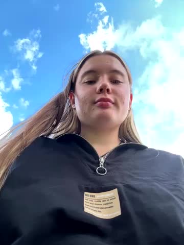 StephanieMur Adult Chat August 26, 2025