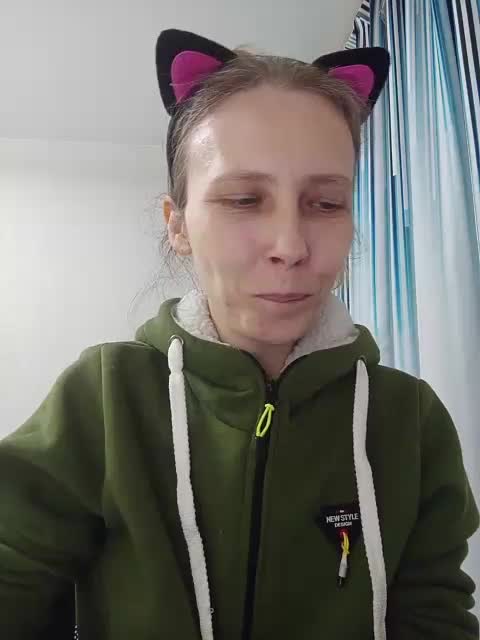 -Queen-Margo- Adult Chat August 27, 2025