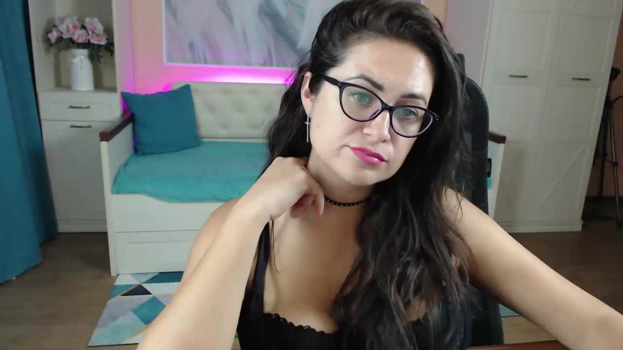 AlicaLovely Adult Chat August 27, 2025