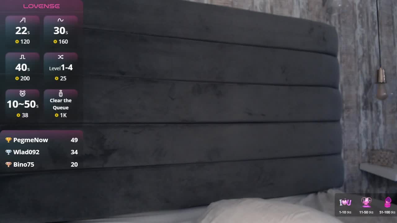 CrystalWoods94 Adult Chat August 27, 2025