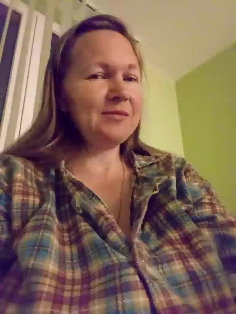 Elena565-1 Adult Chat August 27, 2025