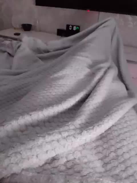 Oks---Rus Adult Chat August 27, 2025