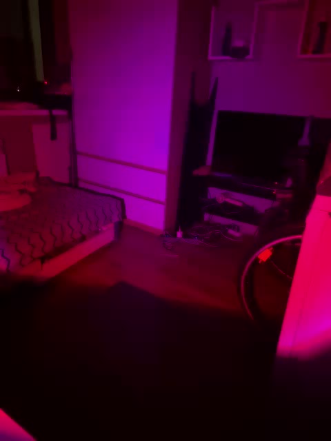 Kinesha Adult Chat August 27, 2025