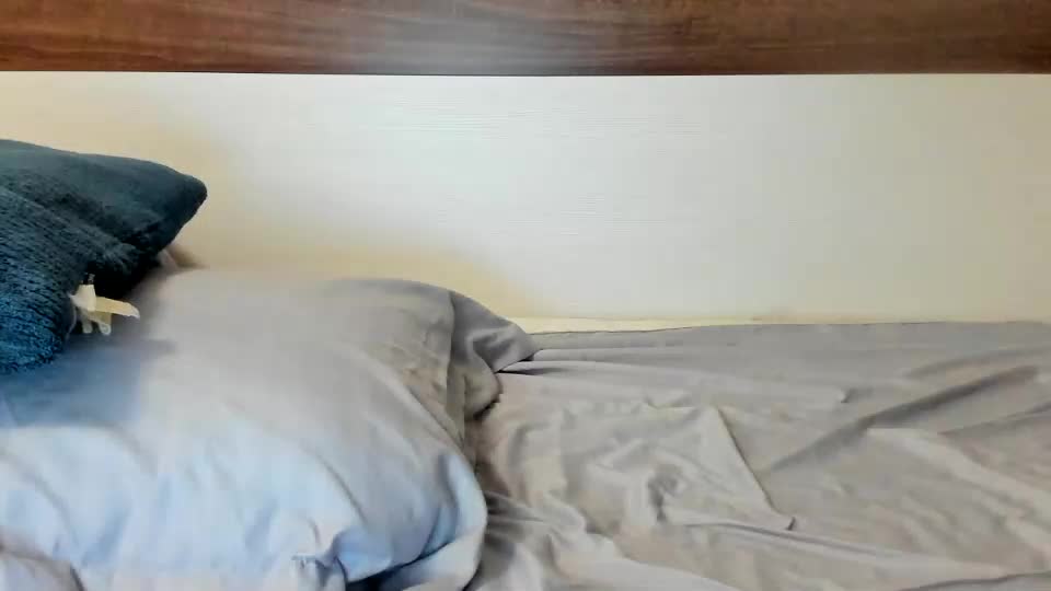 00ingrid00 Adult Chat August 27, 2025