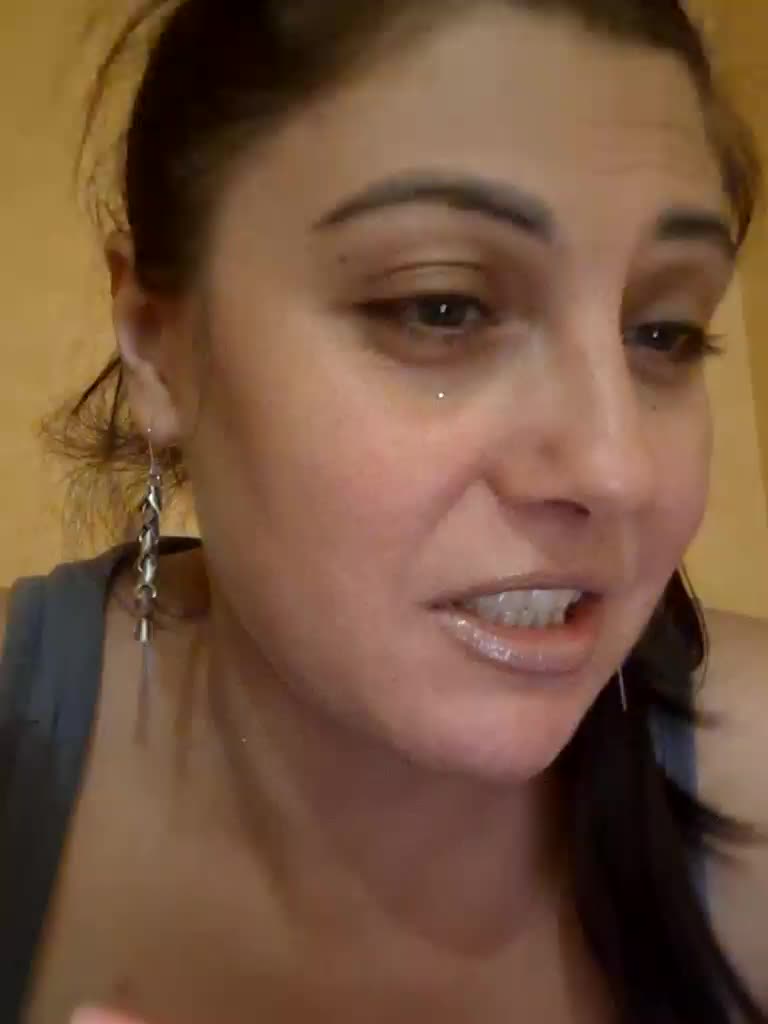 AmyRoses Adult Chat August 27, 2025