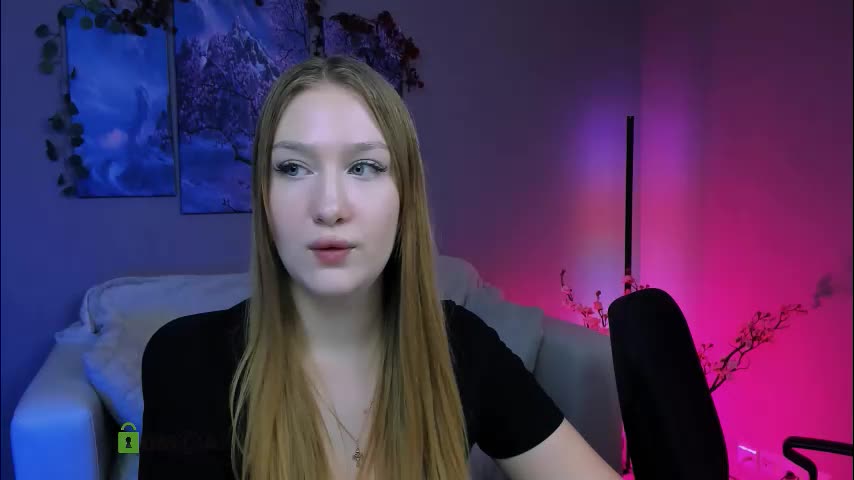 playful_sophie Adult Chat August 26, 2025