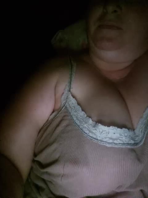 vkusnyashka16 Adult Chat August 27, 2025