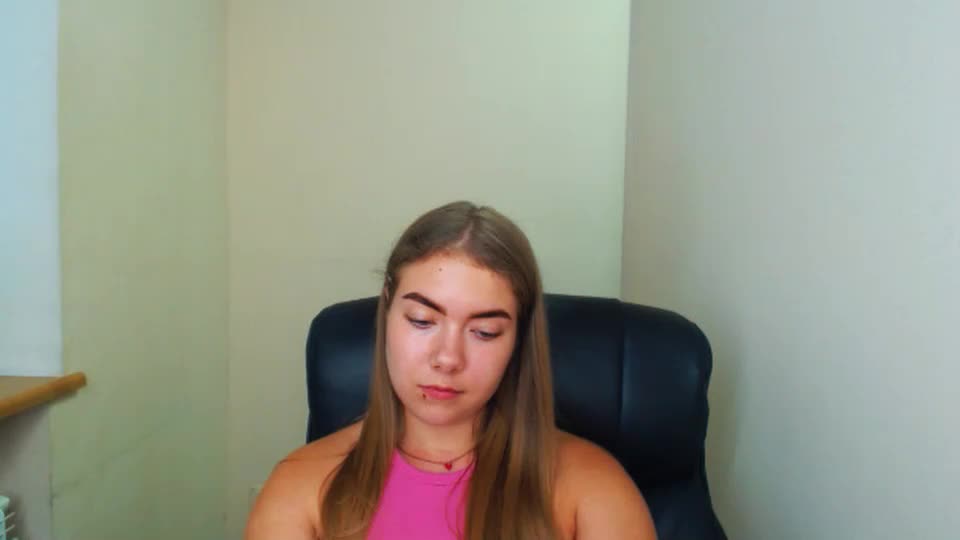 zoey_deuttch Adult Chat August 27, 2025