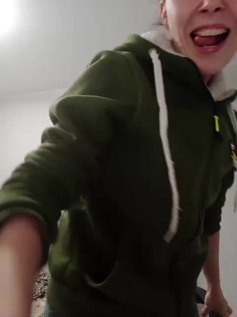 -Queen-Margo- Adult Chat August 27, 2025