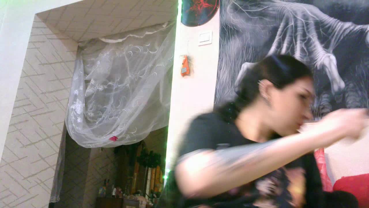 TvarRoxy Adult Chat August 27, 2025