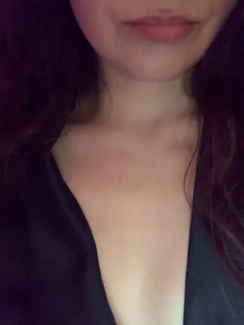 FeeBee Adult Chat August 27, 2025