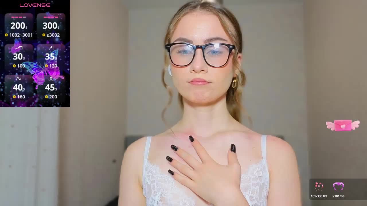 AminaLuxuryyy Adult Chat August 27, 2025