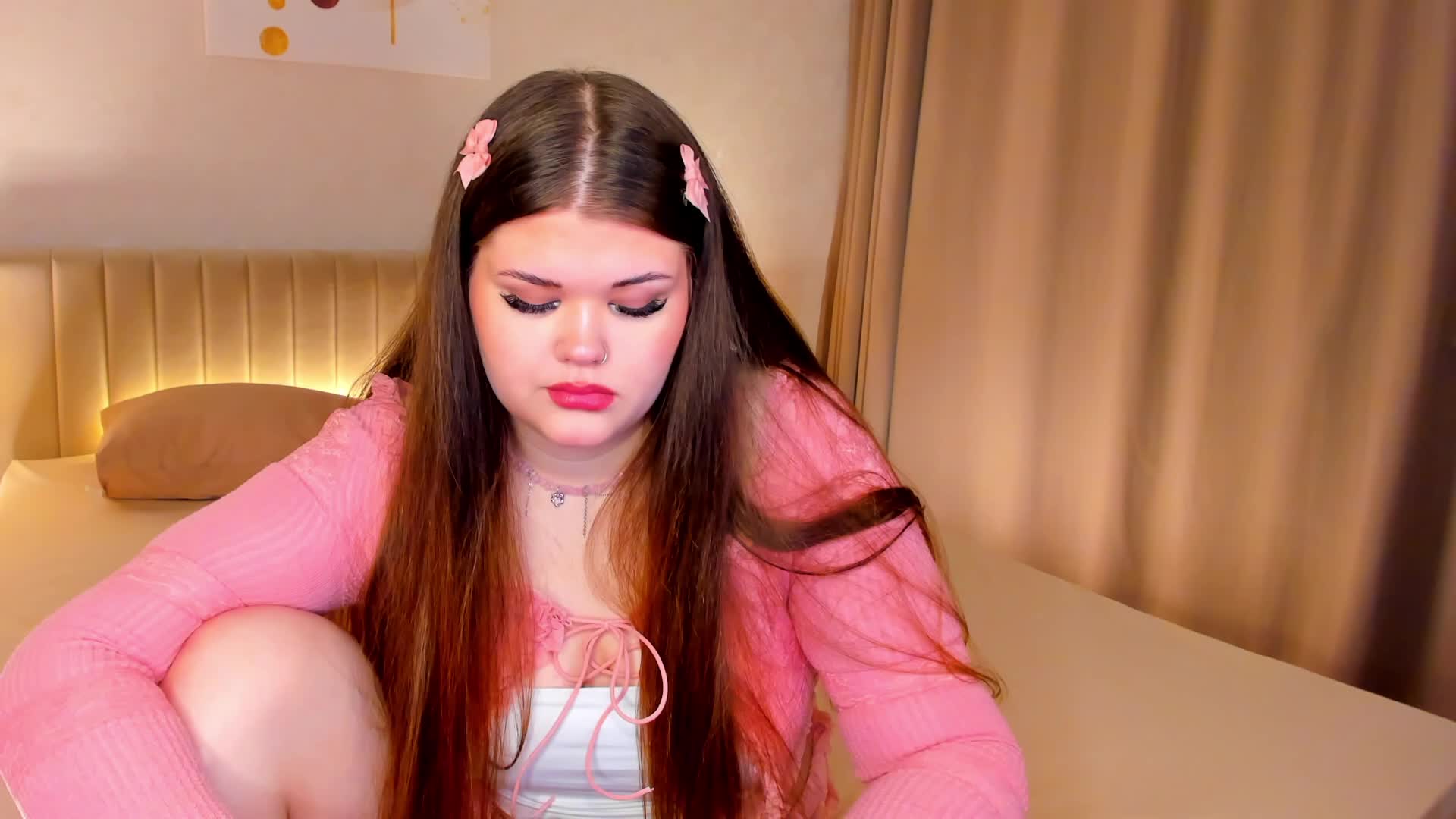 elle-one Adult Chat August 27, 2025