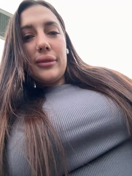 AleksandraRich Adult Chat August 27, 2025