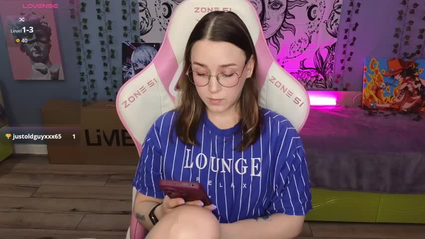 Sweet_frosti Adult Chat August 27, 2025