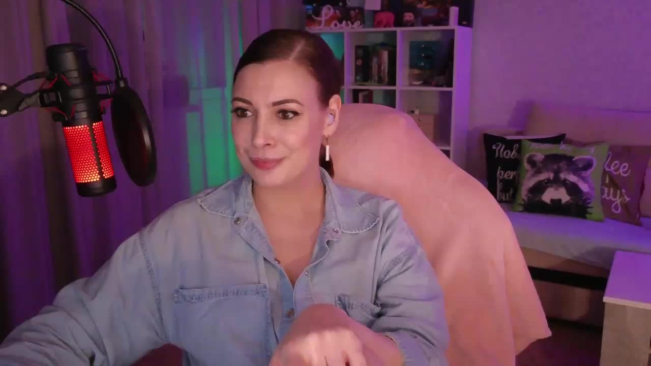 LadyLLS Adult Chat August 27, 2025