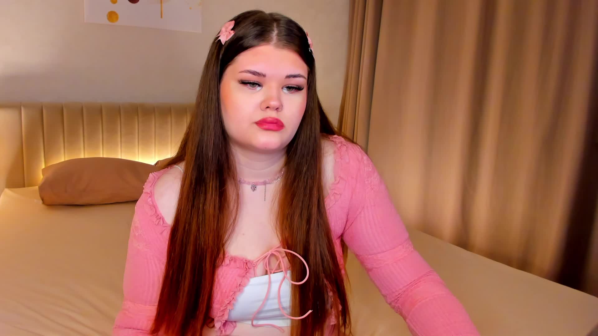 elle-one Adult Chat August 27, 2025