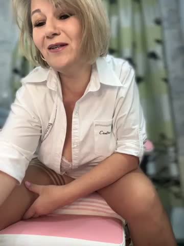 LadiNika Adult Chat August 27, 2025