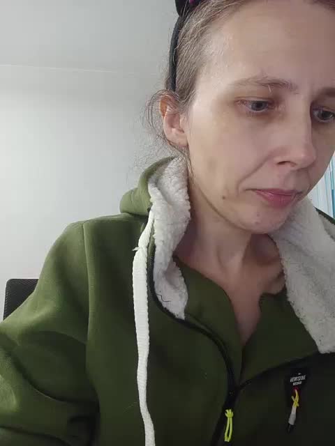 -Queen-Margo- Adult Chat August 27, 2025