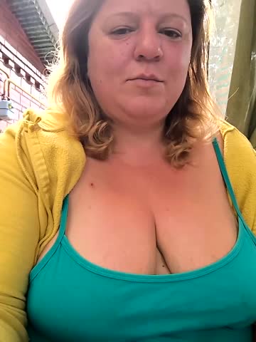 jusichka Adult Chat August 27, 2025