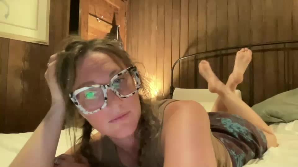 rubywavesback Adult Chat August 27, 2025