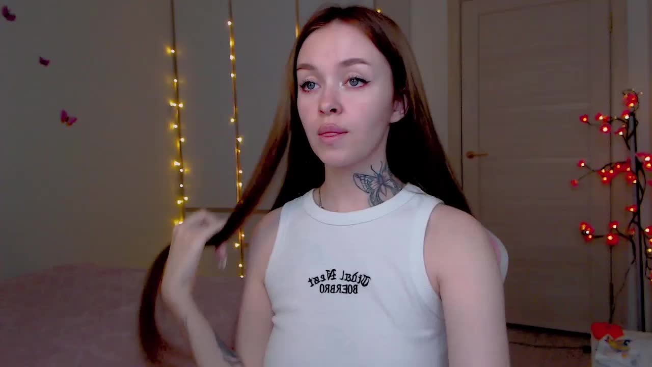 NaughtyMable Adult Chat August 27, 2025