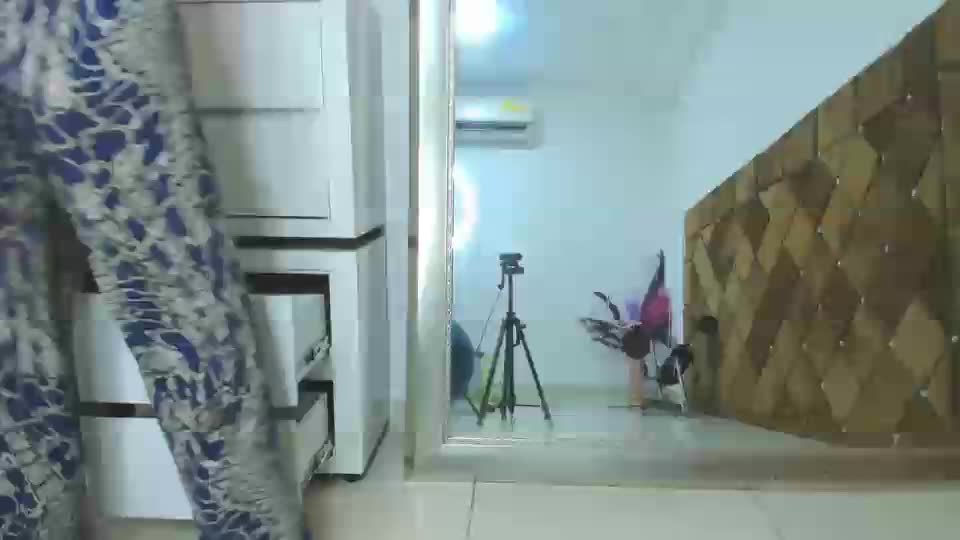 Dirty-Sandy Adult Chat August 27, 2025