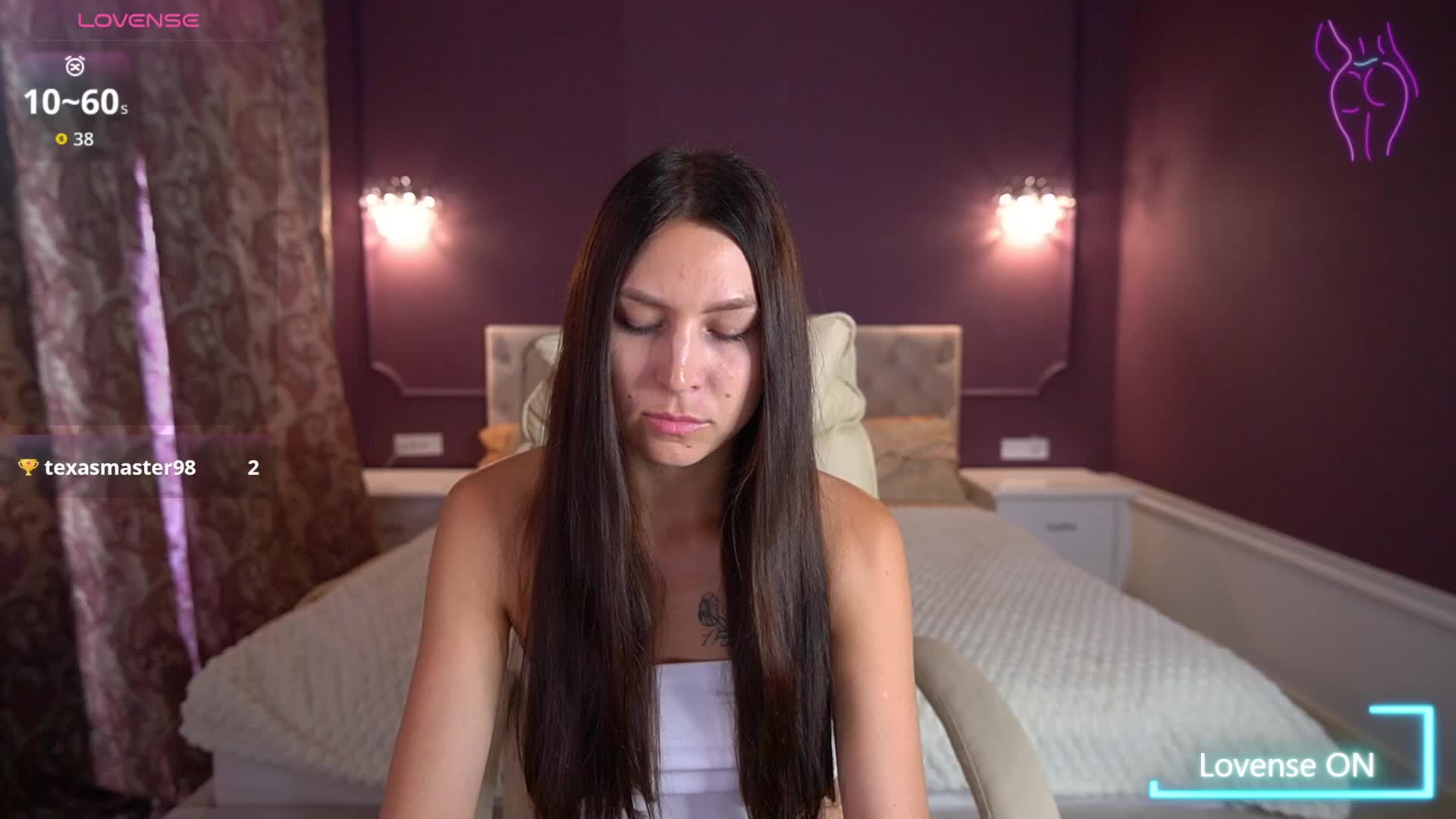 EliseVelour Adult Chat August 27, 2025