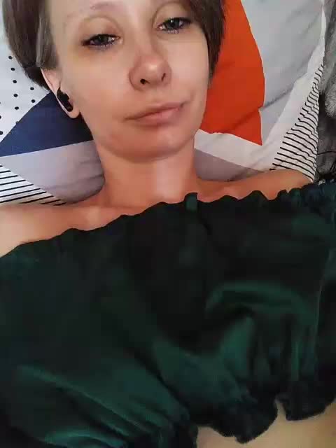 -Christina- Adult Chat August 27, 2025