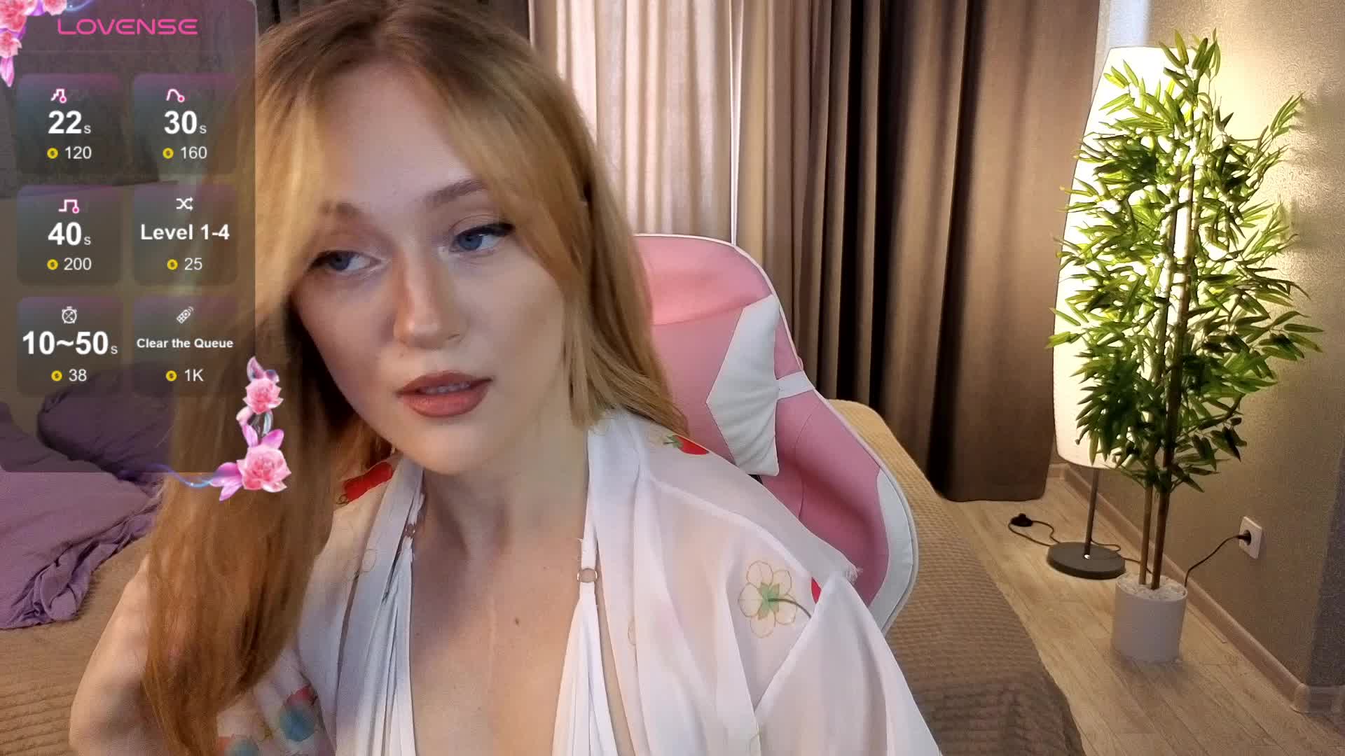 hey-monkey Adult Chat August 27, 2025