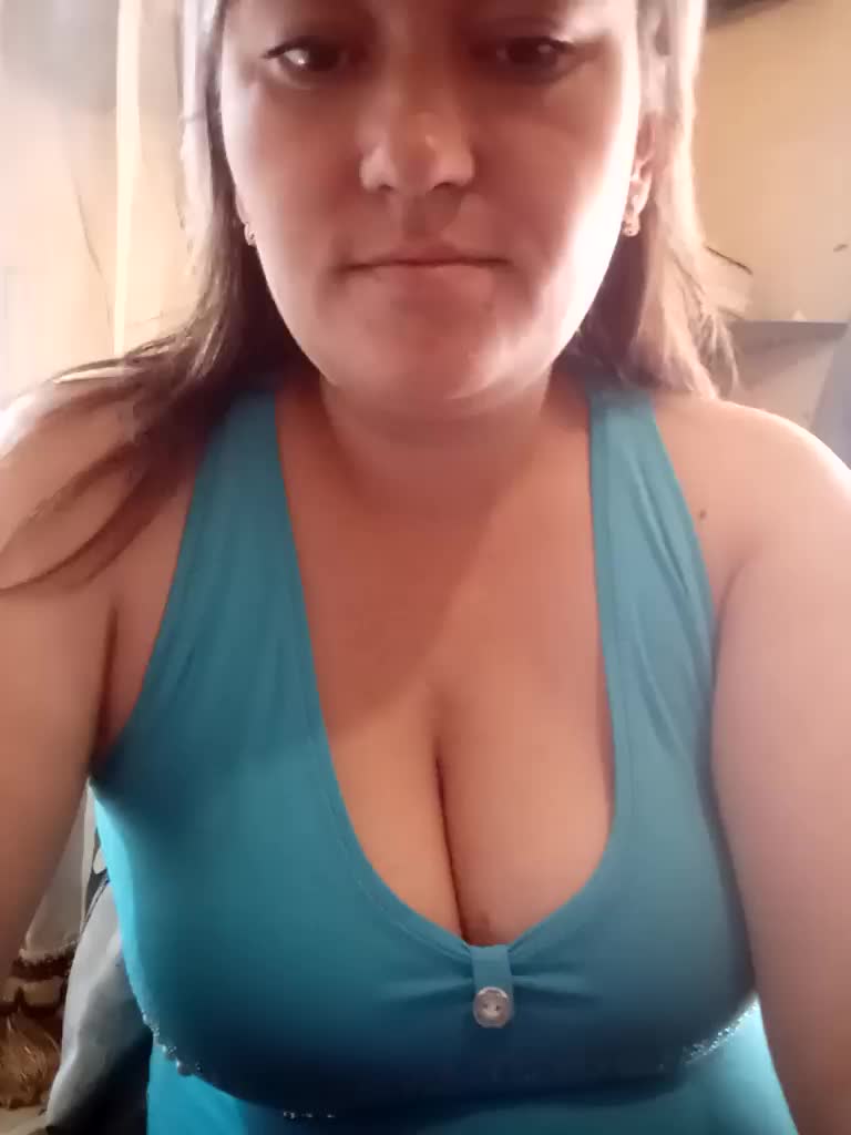 HollyLaBerry Adult Chat August 27, 2025