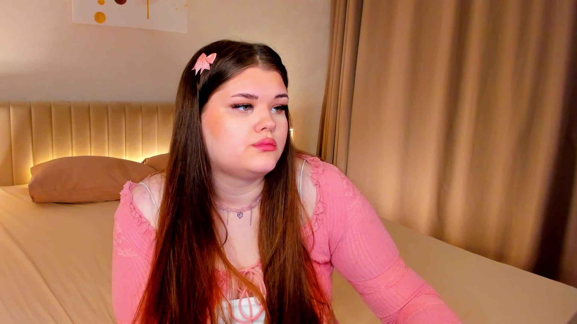 elle-one Adult Chat August 27, 2025