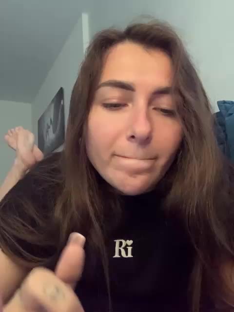 WILDGIRL Adult Chat August 27, 2025