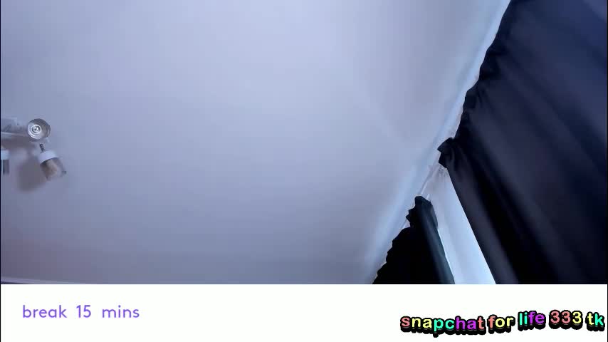 vivian_qwerty Adult Chat August 27, 2025