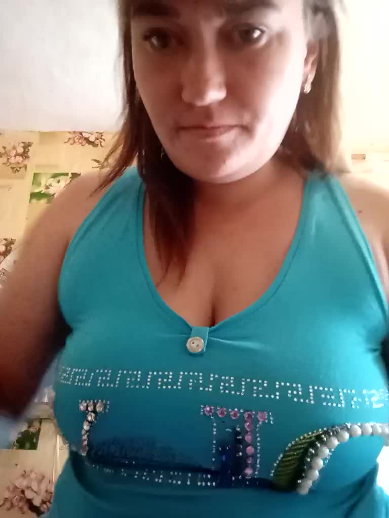 HollyLaBerry Adult Chat August 27, 2025