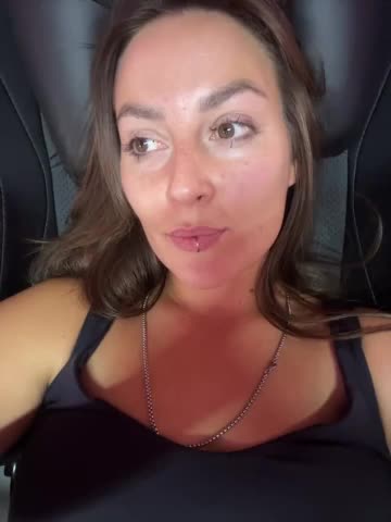 Mini-Molly69x Adult Chat August 27, 2025