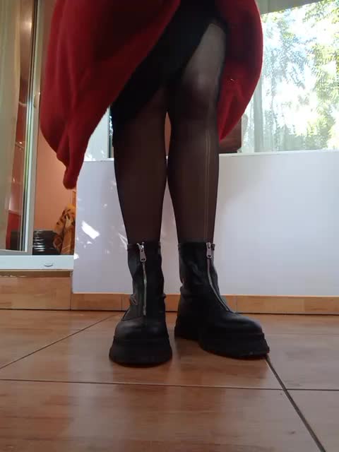 IiSexyGirl Adult Chat August 27, 2025