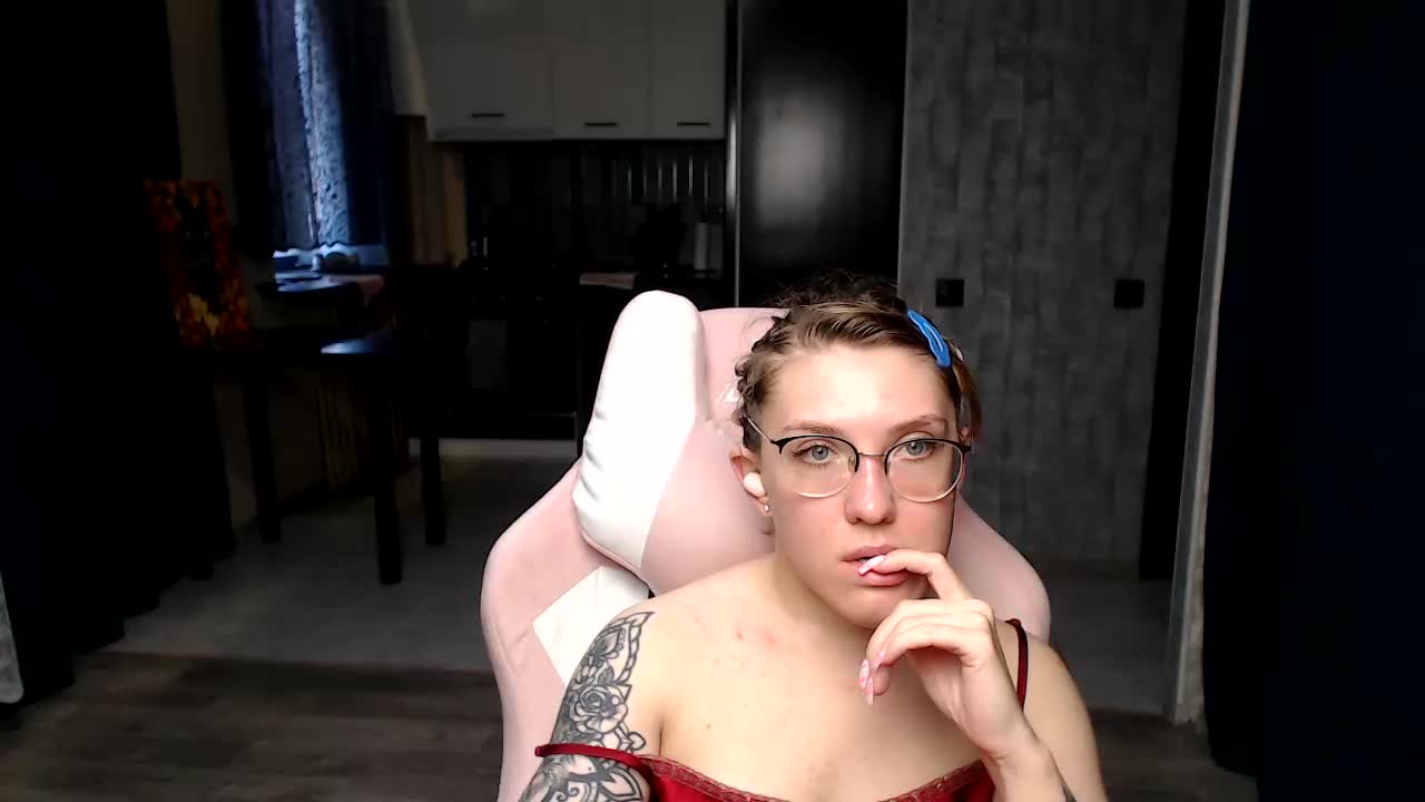 Regimasmile Adult Chat August 27, 2025