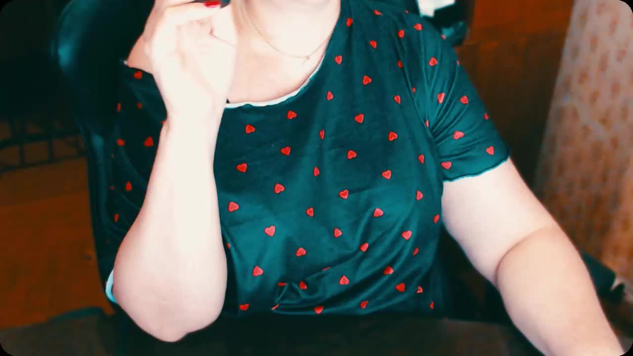 Alisa1917 Adult Chat August 27, 2025