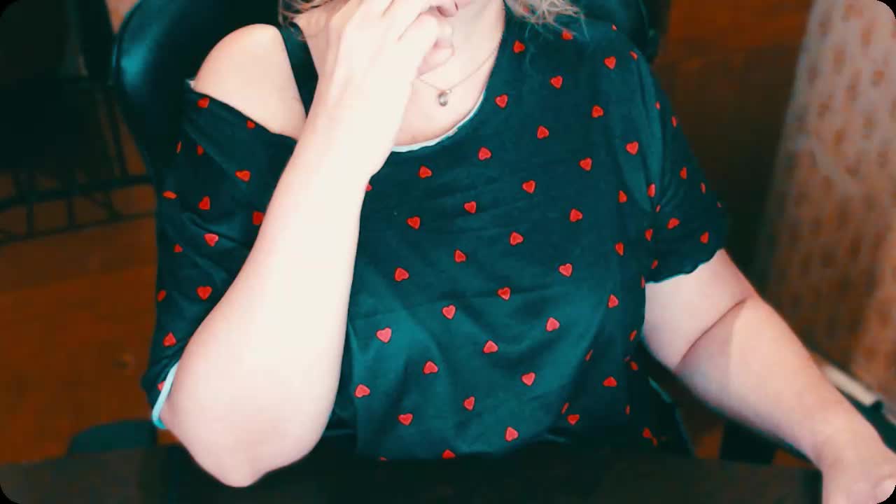 Alisa1917 Adult Chat August 27, 2025