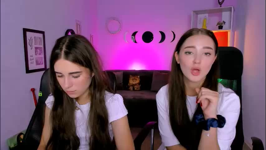 miki_nikki Adult Chat August 27, 2025