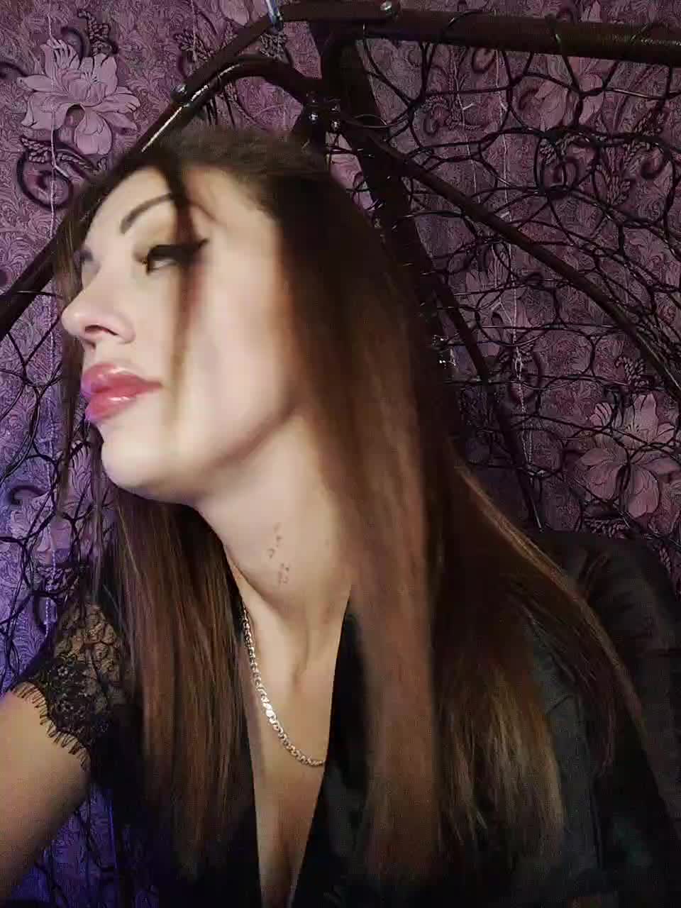 SexyKitty75-1 Adult Chat August 28, 2025