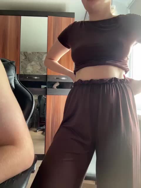 WhiteFox777 Adult Chat August 27, 2025