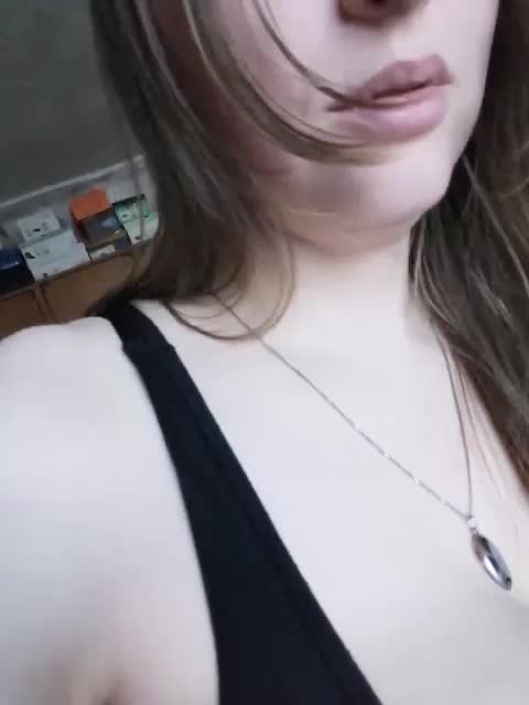 Viktoria-play Adult Chat August 27, 2025