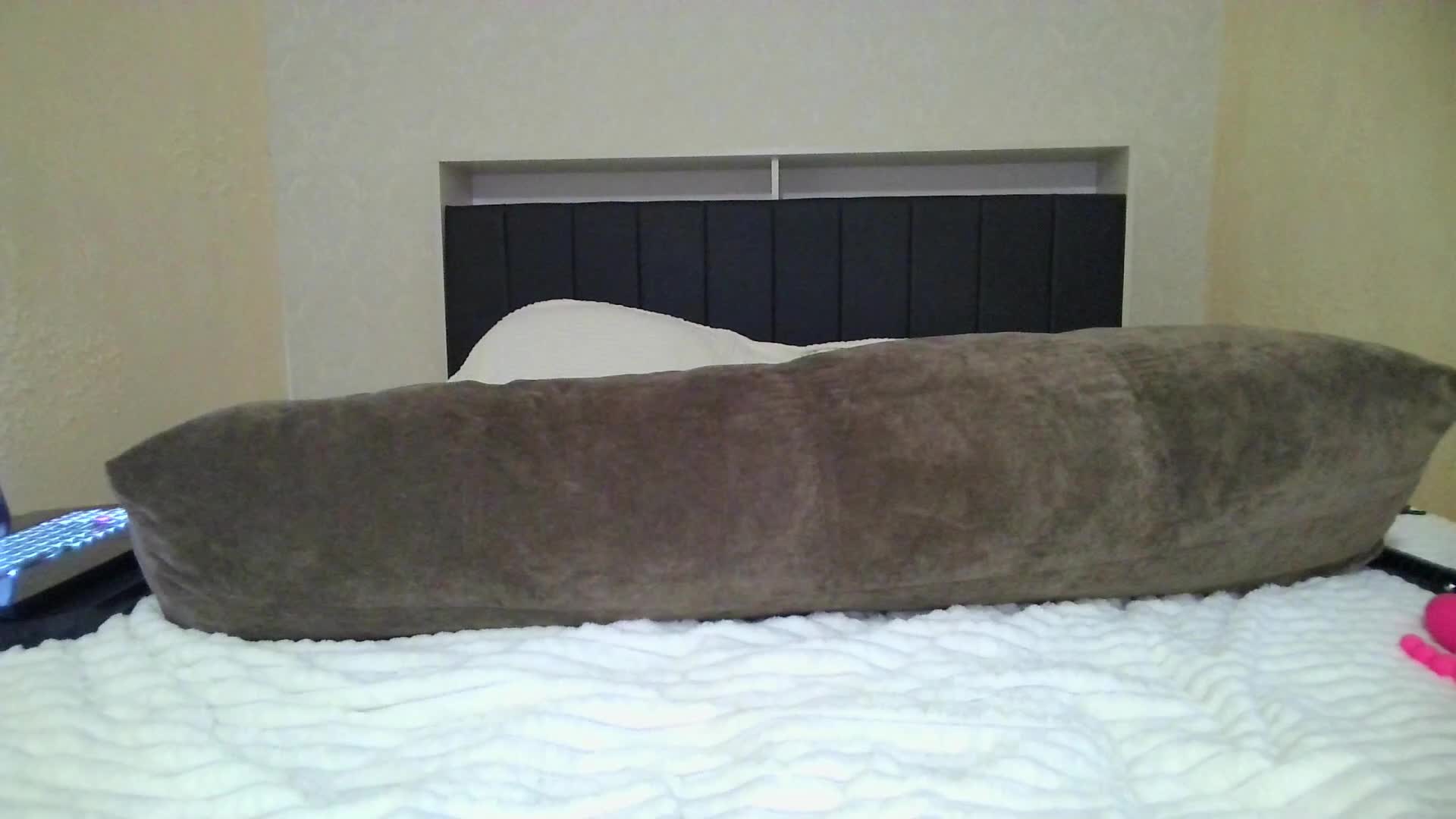 Adel0299 Adult Chat August 28, 2025