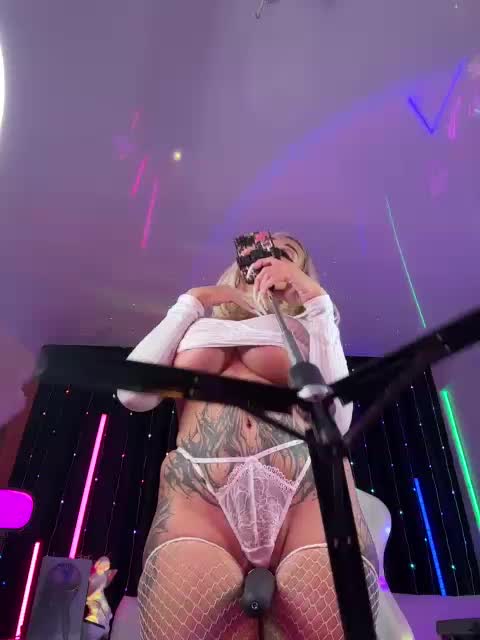 Cristalkate Adult Chat August 28, 2025