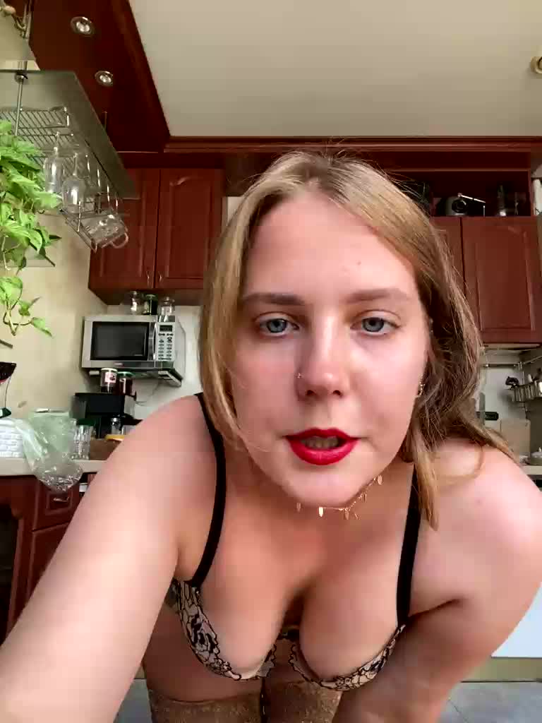 Anastasia99-1 Adult Chat August 28, 2025
