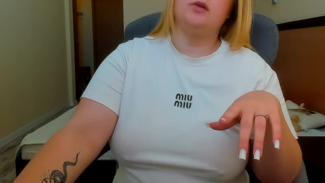 Doliss Adult Chat August 28, 2025